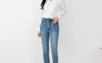 신상 특가전 24SS LEVIS 724 하이라이즈 스트레이트 여성 데님 2종 런칭