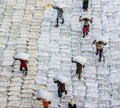 추가정보 떳다 ​업비트와 빗썸은 어떤 회사에서 운용하나요? 놓치지마세요